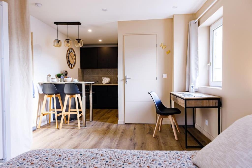 Joli Appartement, Le Bouchon Remois, Centre Ville Reims Luaran gambar