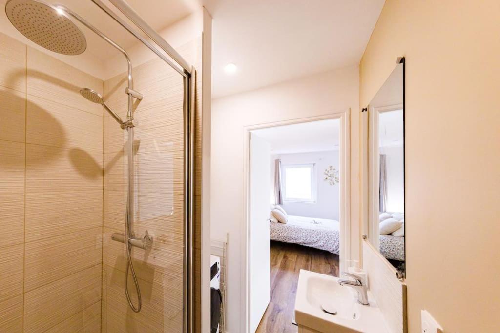 Joli Appartement, Le Bouchon Remois, Centre Ville Reims Luaran gambar